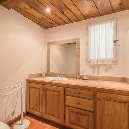 Tavara Di Porto-vecchio