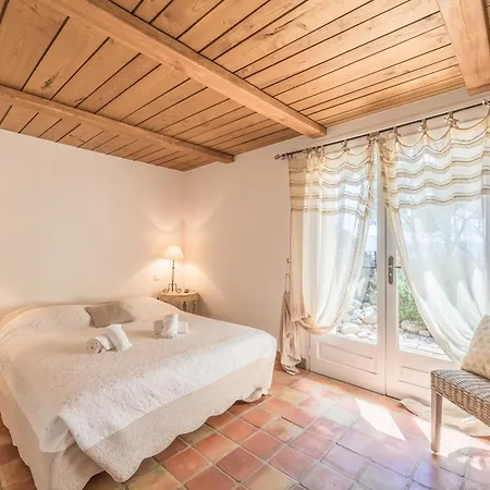 Tavara Di Porto-vecchio *