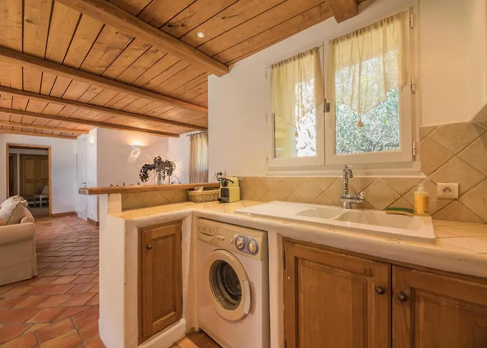 Tavara Di Porto-vecchio Vila *