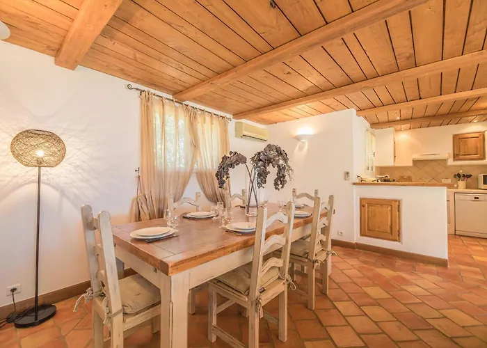 Tavara Di Porto-vecchio * Porto-Vecchio (Corsica)